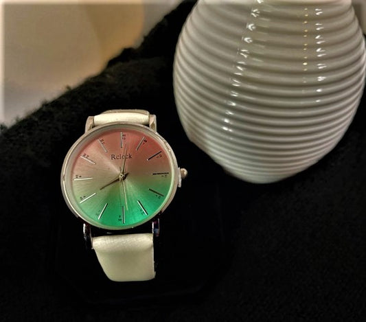 PU Belt Fashion Ladies Quartz Watch