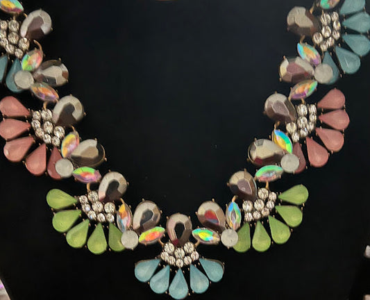 Vintage Rhinestone Alloy Water Drop Necklace
